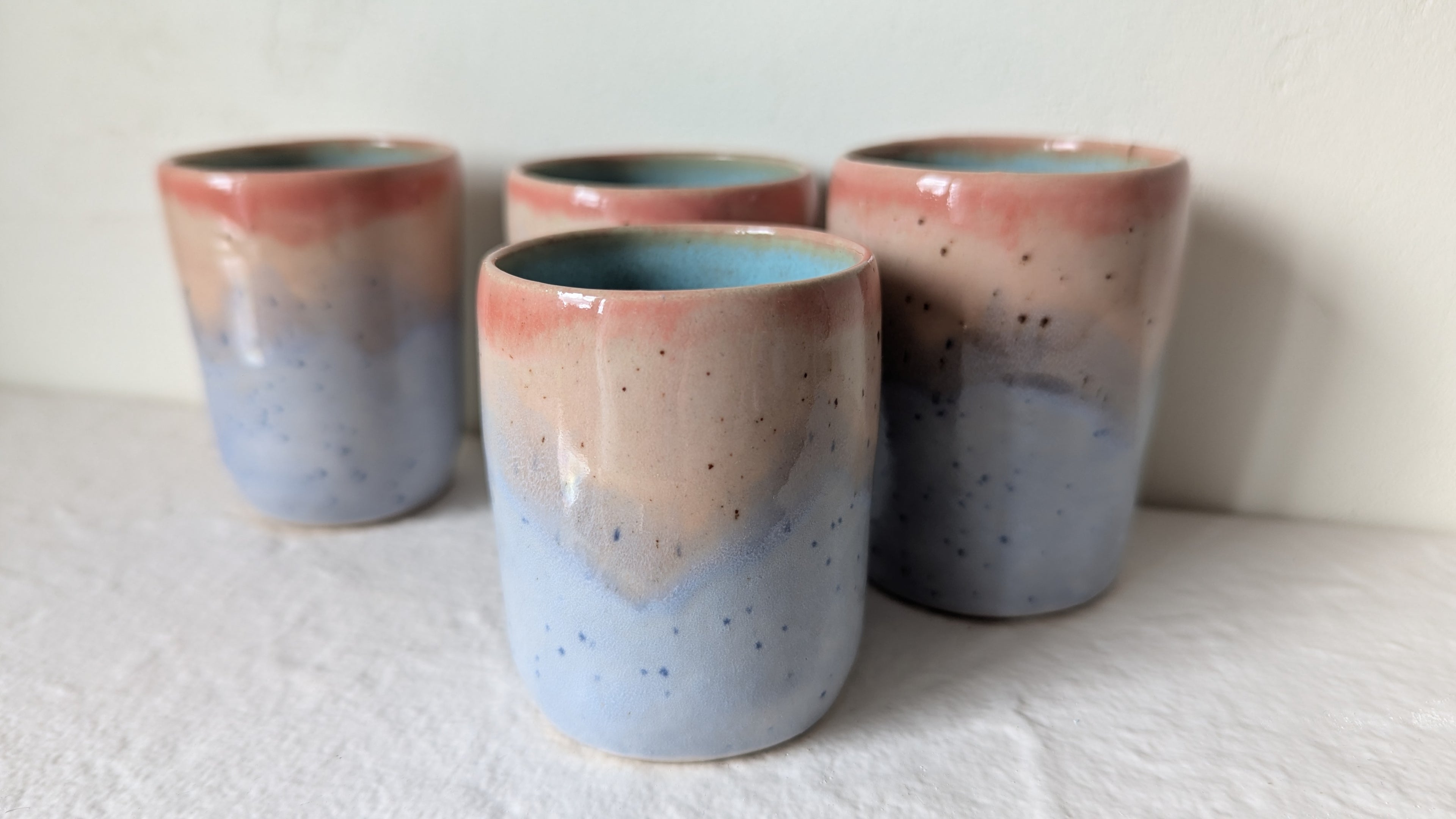 Set 4 tasses pastels