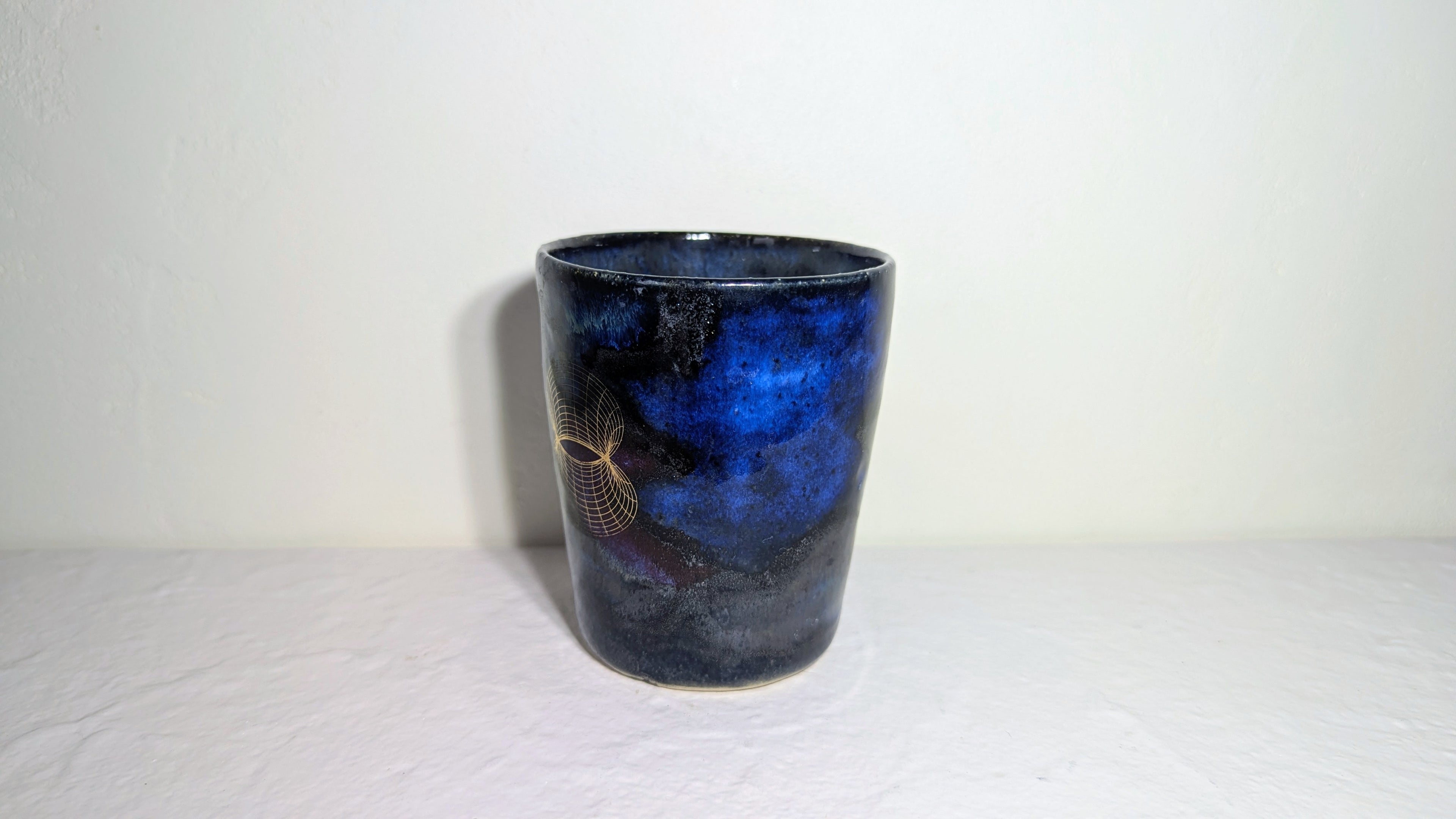 Tasse Universe 3 plaqué or