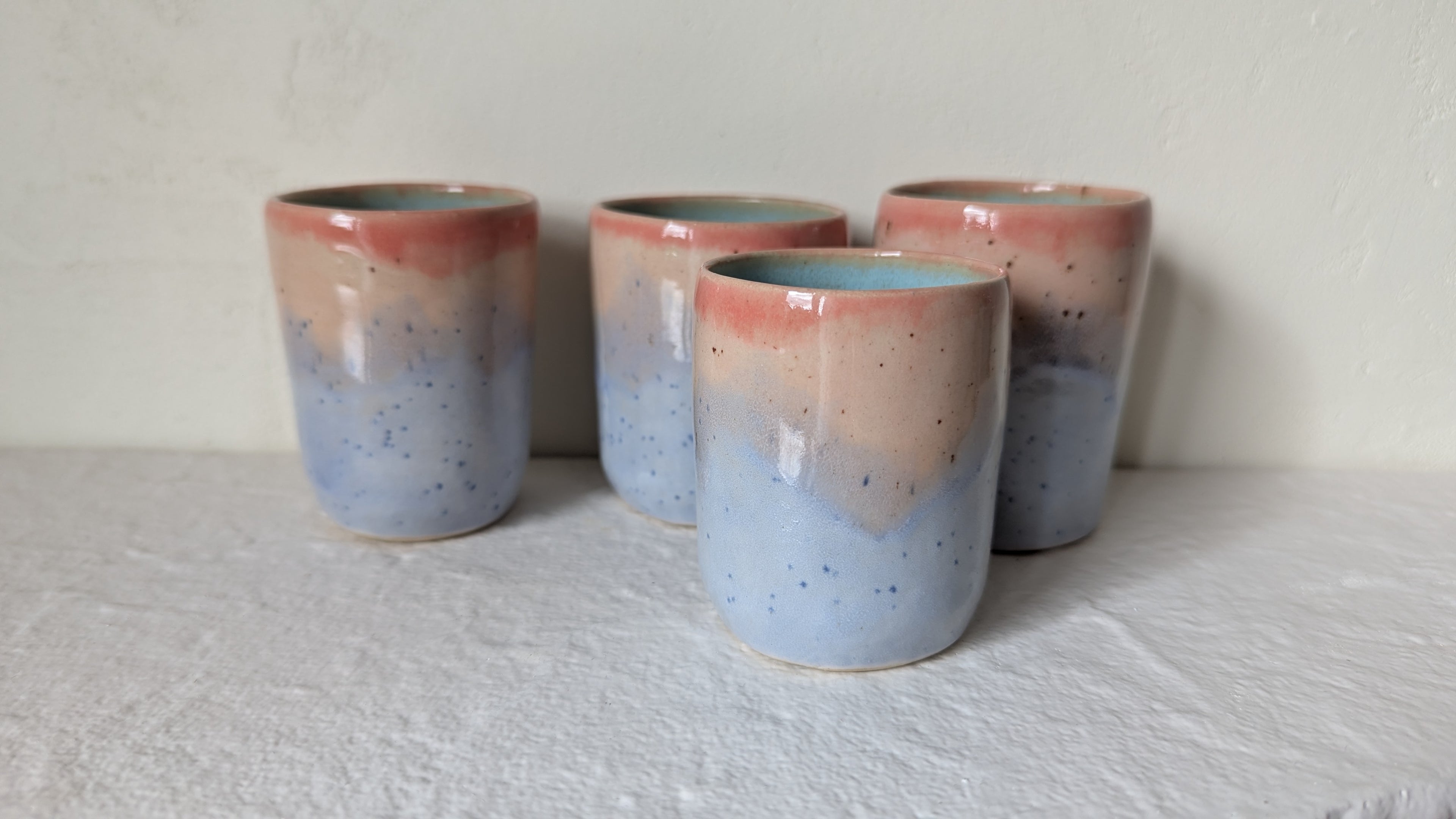 Set 4 tasses pastels