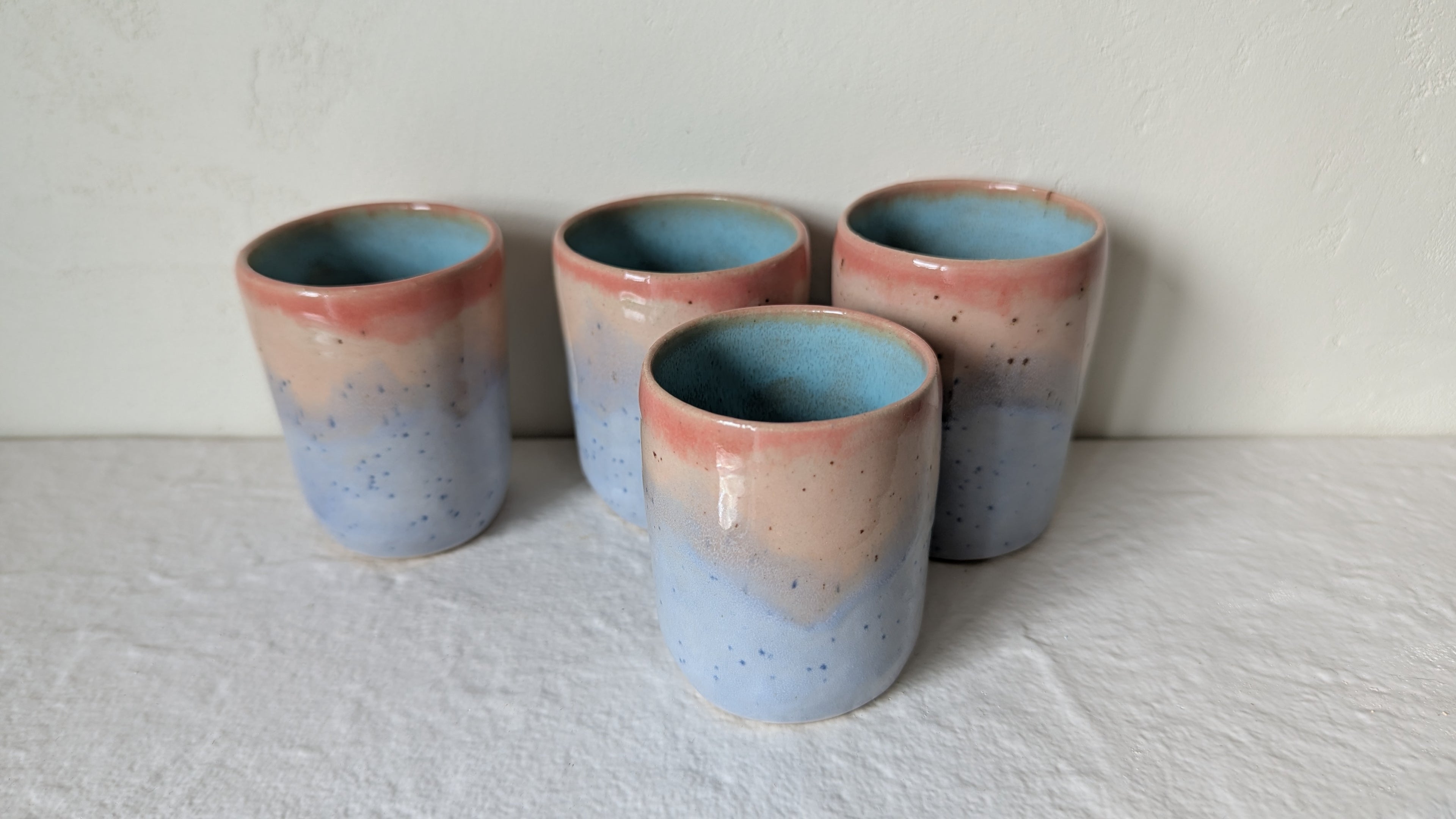 Set 4 tasses pastels