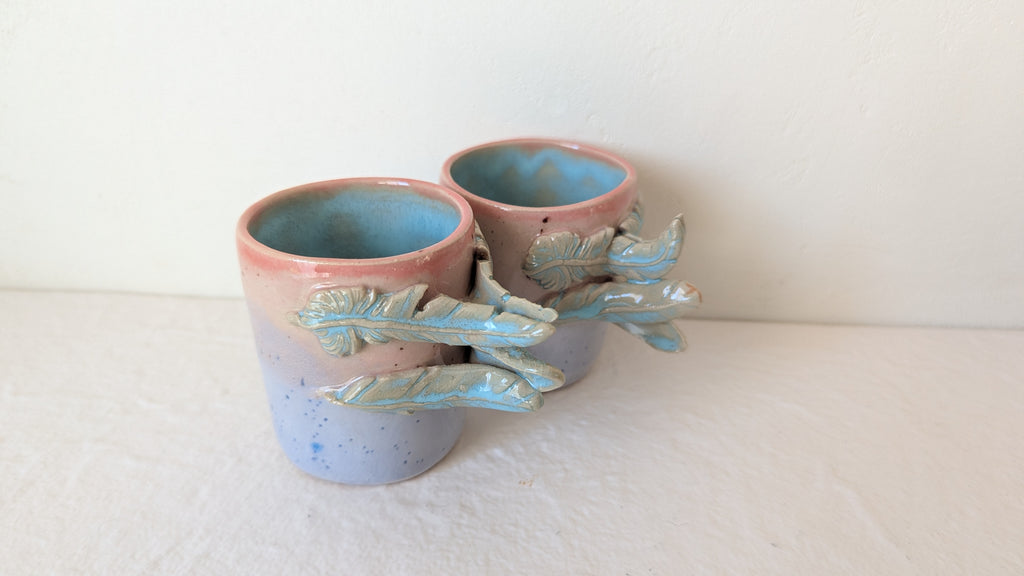 Set 2 tasses Anses à plumes